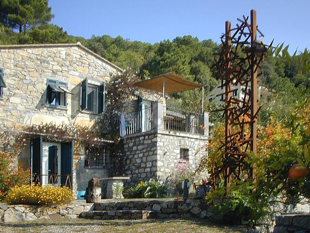 Cottage La Torre Del Pittore Bonassola Bagian luar foto